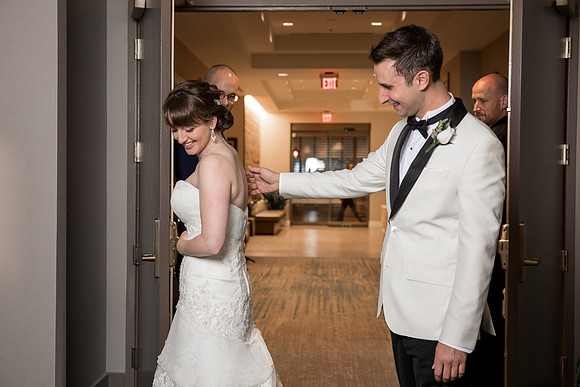 The Getting Ready Photos108