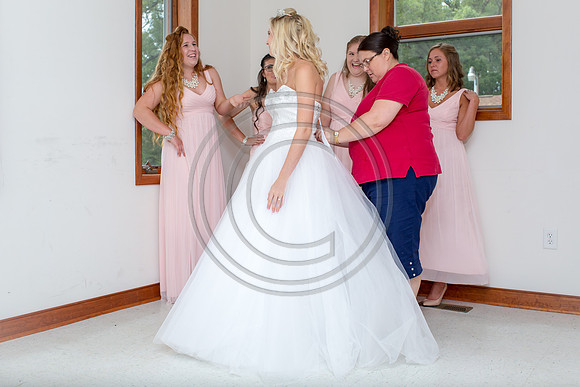 The Getting Ready Pics24