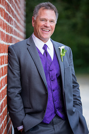 The Getting Ready Photos40