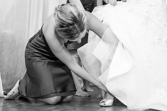 The Getting Ready Photos106