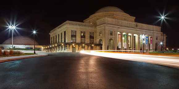 Science Museum at Night 20x40