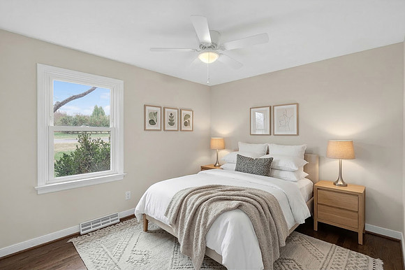 7146 Cold Harbor Rd Small Guest Room