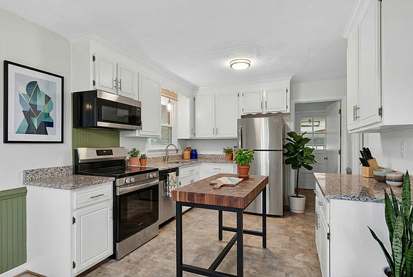 7146 Cold Harbor Rd Kitchen