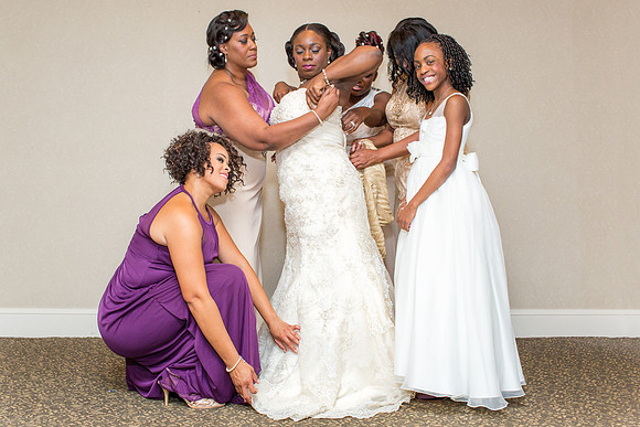 The Getting Ready Photos21