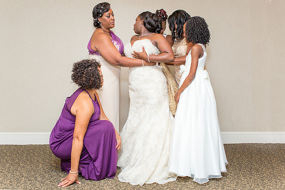 The Getting Ready Photos22