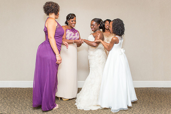 The Getting Ready Photos24