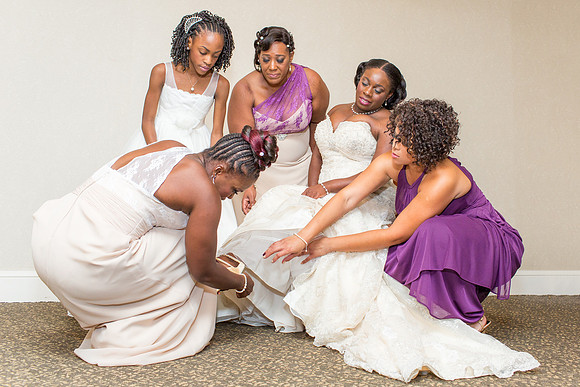 The Getting Ready Photos27