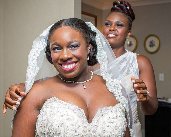 The Getting Ready Photos33