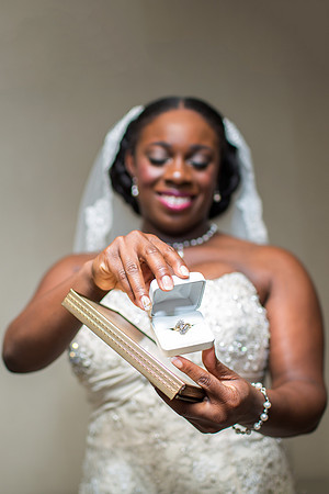 The Getting Ready Photos41