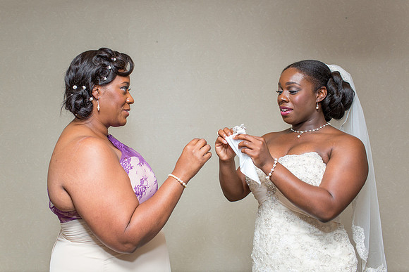 The Getting Ready Photos54