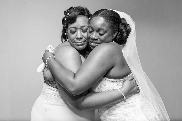 The Getting Ready Photos56