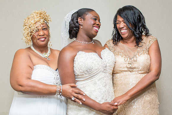 The Getting Ready Photos60