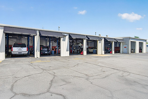 Wallace Automotive Interior-Exterior-0007
