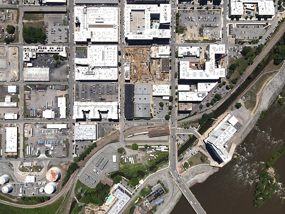 CBRE 27 E. 2nd St.-0001
