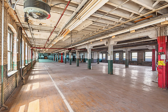 CBRE 27 E. 2nd St.-0012
