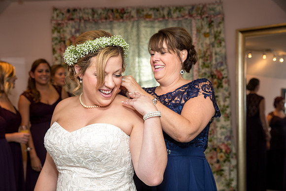 The Getting Ready Photos37