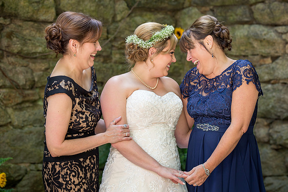 The Getting Ready Photos51