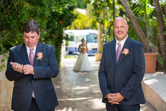 The Getting Ready Photos65