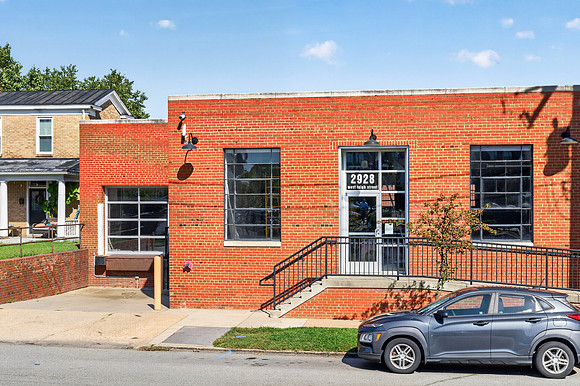 2928 West Leigh St.-4