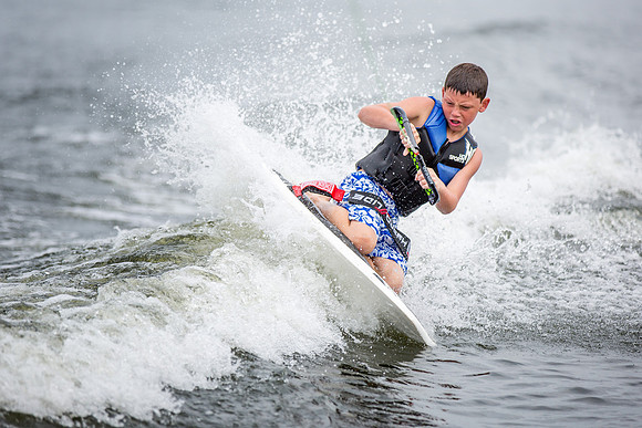 Tyler Kneeboarding3