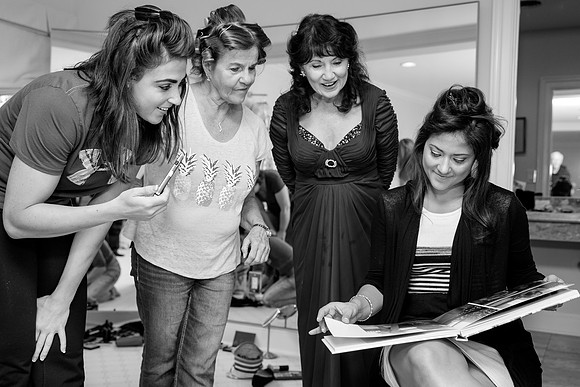 The Getting Ready Photos43