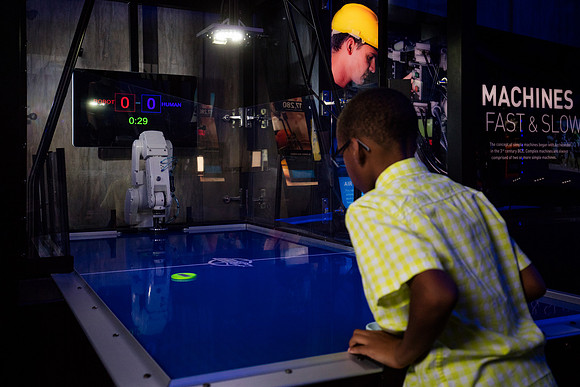 Air Hockey Robot