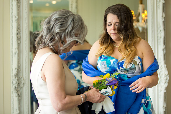 The Getting Ready Photos50