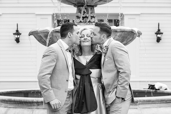 The Getting Ready Photos77