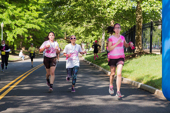 2014-02-20 2016-05-07 Run For Cure x22808