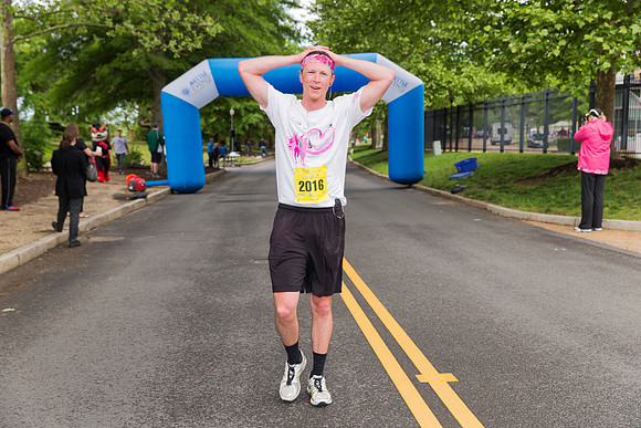 2014-02-20 2016-05-07 Run For Cure x22735