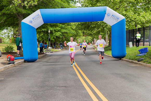 2014-02-20 2016-05-07 Run For Cure x22730