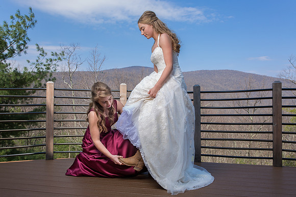 The Getting Ready Photos25