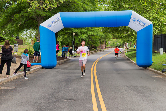 2014-02-20 2016-05-07 Run For Cure x22718
