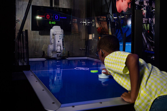 Air Hockey Robot2