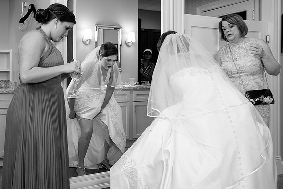 The Getting Ready Photos100