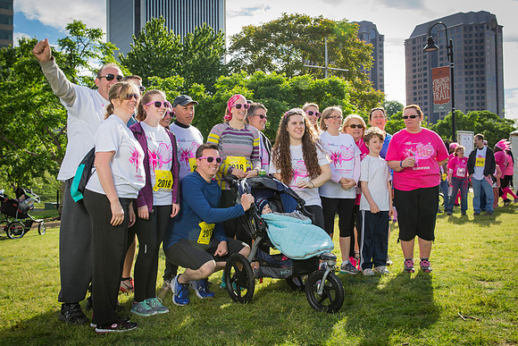 2014-02-20 2016-05-07 Run For Cure x22654