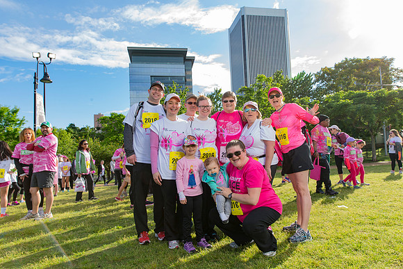 2014-02-20 2016-05-07 Run For Cure x22622