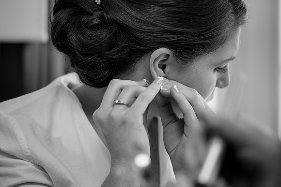 The Getting Ready Photos22
