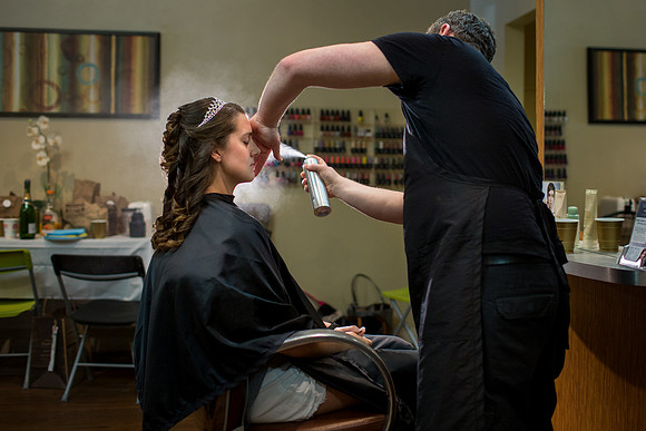The Getting Ready Photos11