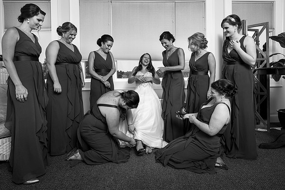 The Getting Ready Photos68