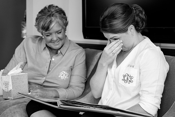 The Getting Ready Photos38