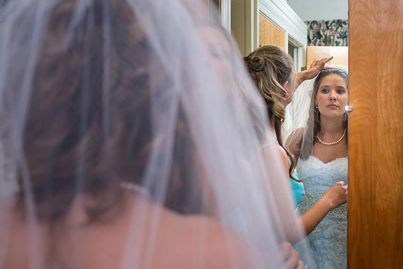 The Getting Ready Photos67