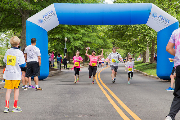 2014-02-20 2016-05-07 Run For Cure x22771