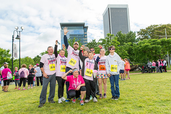 2014-02-20 2016-05-07 Run For Cure x22676