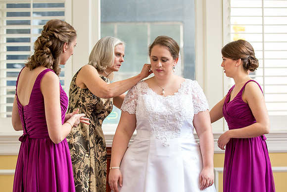 The Getting Ready Photos82