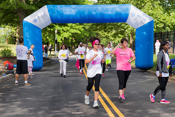 2014-02-20 2016-05-07 Run For Cure x22798
