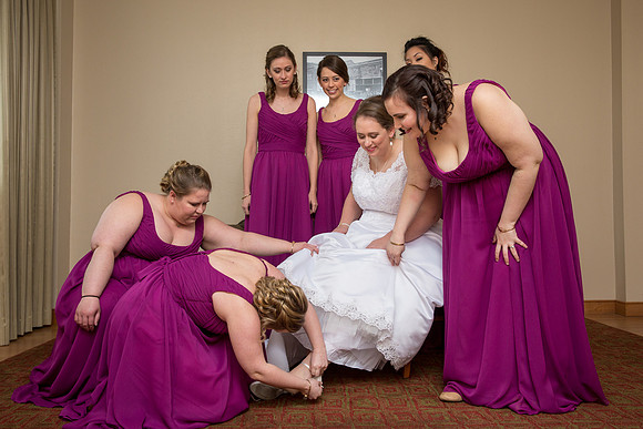 The Getting Ready Photos75