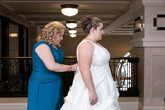 The Getting Ready Photos37