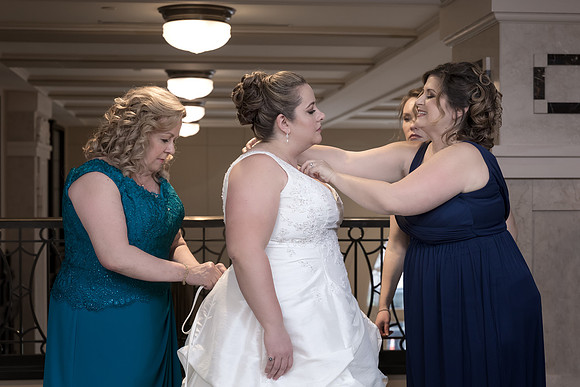 The Getting Ready Photos48