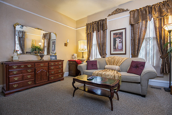 Mankin Mansion7